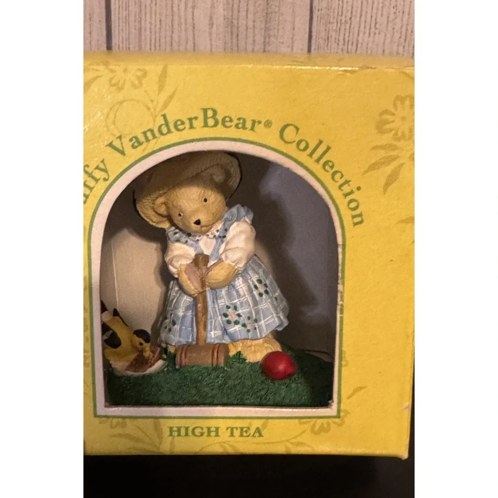 The Muffy VanderBear Collection High Tea & Out Of Africa Figurines Set 2 NIB